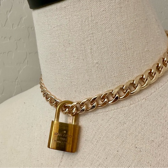 Louis Vuitton Accessories Lv Louis Vuitton Paris Made In France